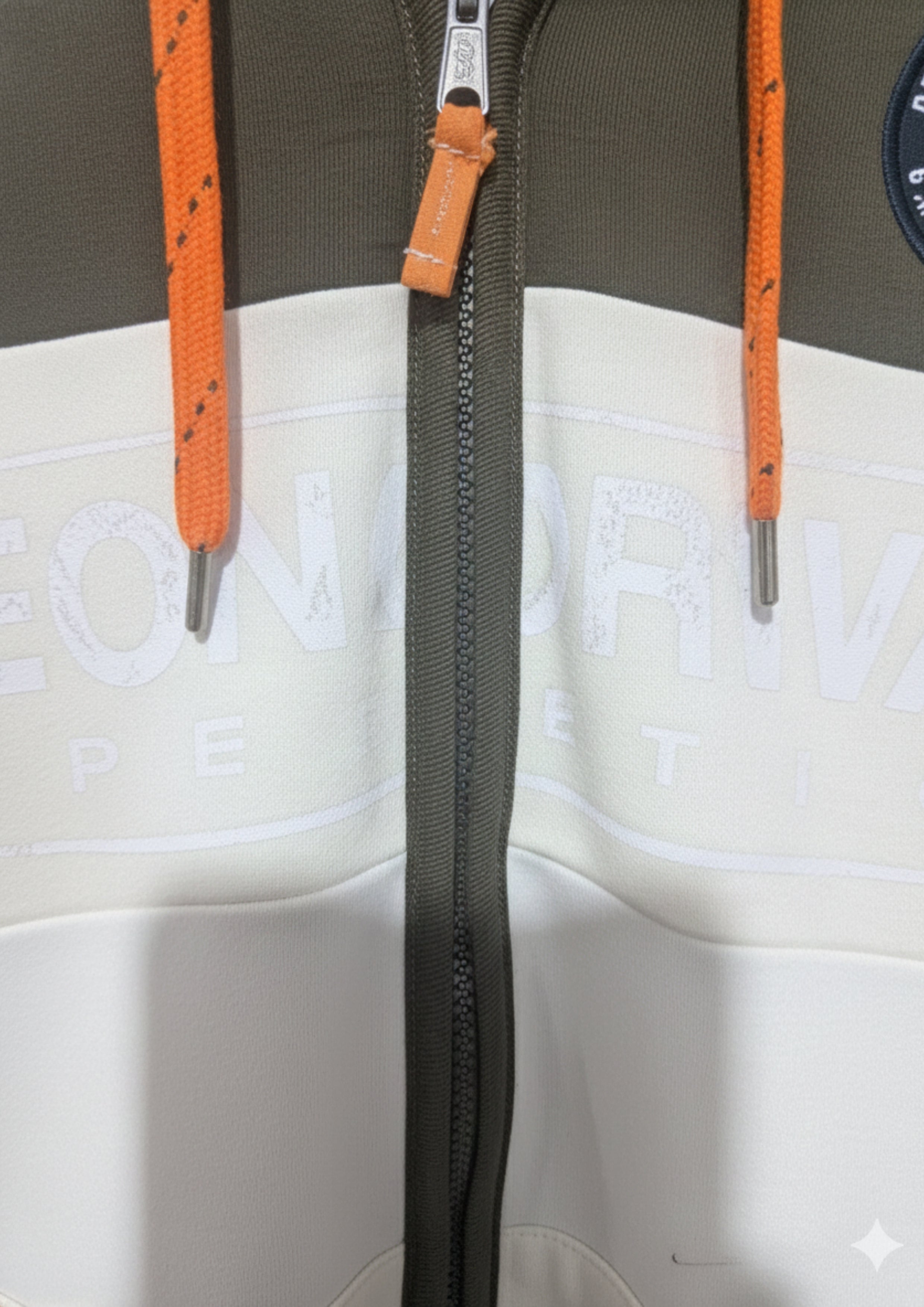 Luxe Dual-Tone Zipper Hoodie – Olive Cream